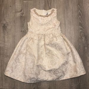 Girls ivory/cream dress